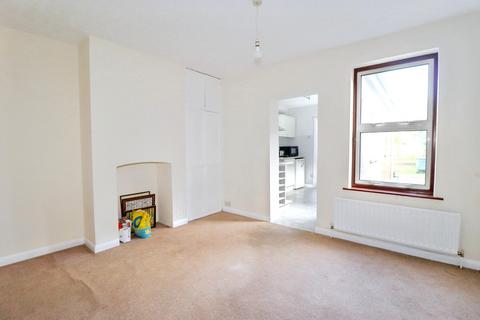 2 bedroom terraced house for sale, Green Lane, Hersham KT12