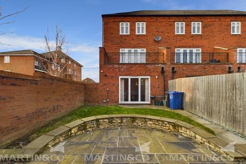 3 bedroom townhouse for sale, Derwent Drive