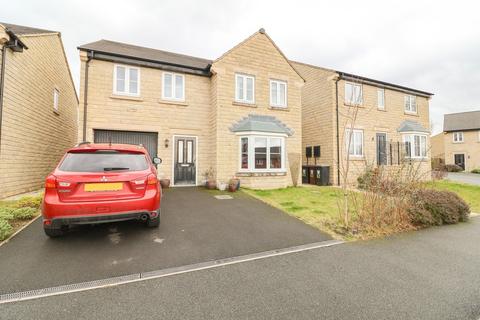 4 bedroom detached house for sale, Hawthorn Drive, Glossop SK13