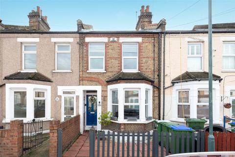 9 Crusoe Road, Erith, DA8 1PJ