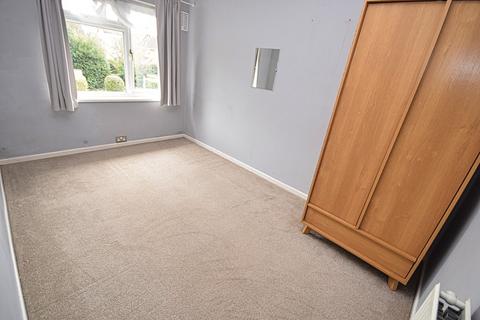 4 Broomfields Close, Solihull, B91 2AP