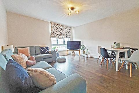2 bedroom apartment for sale, Churchill Place, Harrow HA1