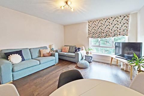 2 bedroom apartment for sale, Churchill Place, Harrow HA1