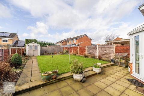 4 bedroom detached house for sale, Ennerdale Road, Astley M29