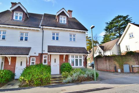 4 bedroom semi-detached house for sale, St. Pauls On The Green, Haywards Heath RH16