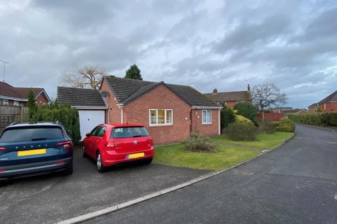 2 bedroom detached bungalow for sale, Applewood Close, Uttoxeter