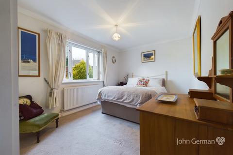 2a Applewood Close, Uttoxeter, ST14 7RN