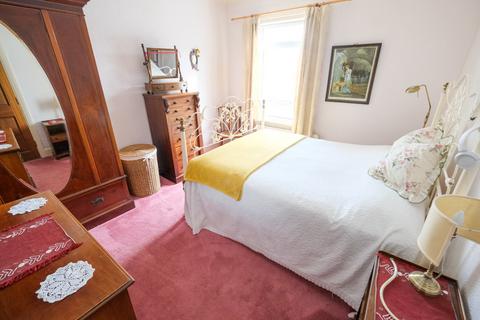 16 Derry Downs, St Mary Cray, Orpington, BR5 4DT