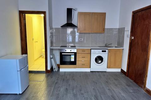 1 bedroom flat to rent, Yardley Road, Acocks Green, B27 6LR