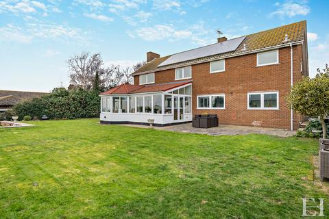 4 bedroom detached house for sale, St. Osyth, Clacton-on-Sea