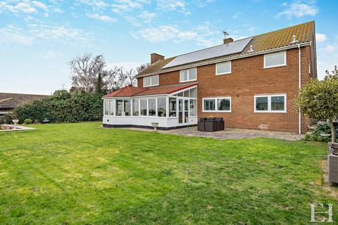 4 bedroom detached house for sale, St. Osyth, Clacton-On-Sea,