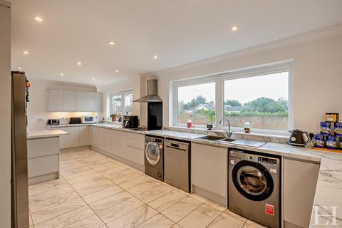 4 bedroom detached house for sale, St. Osyth, Clacton-On-Sea,