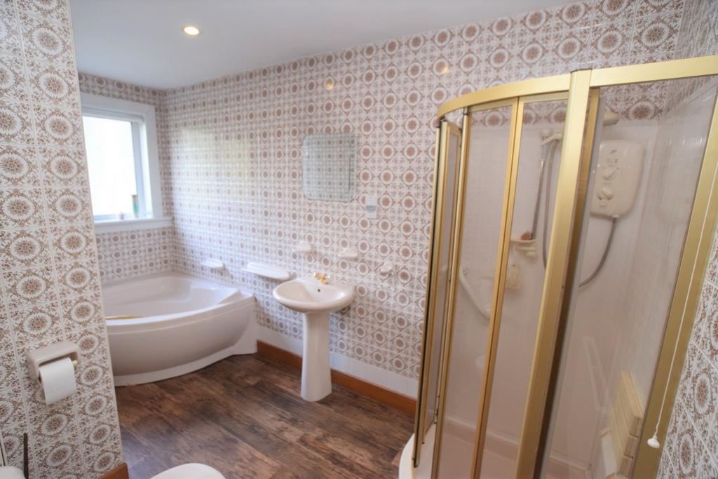 7 Robertson Avenue, Dumfries DG1 4 EY - Grieve Grie