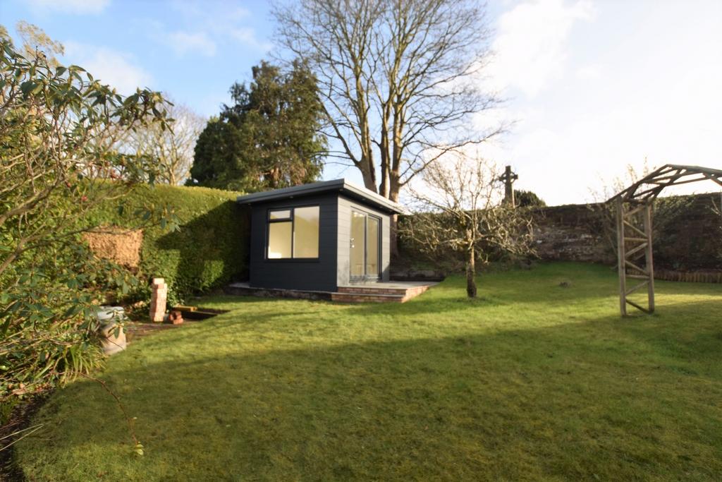 7 Robertson Avenue, Dumfries DG1 4 EY - Grieve Grie