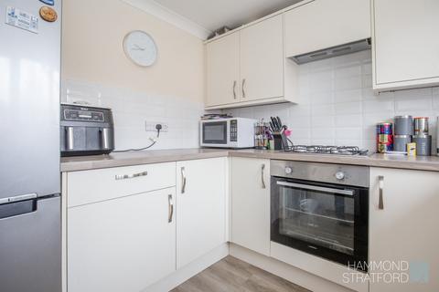 2 bedroom terraced house for sale, Teasel Road, Attleborough