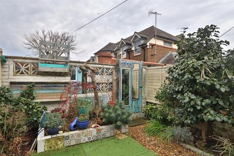 2 bedroom terraced house for sale, Providence Terrace, Worthing, BN11