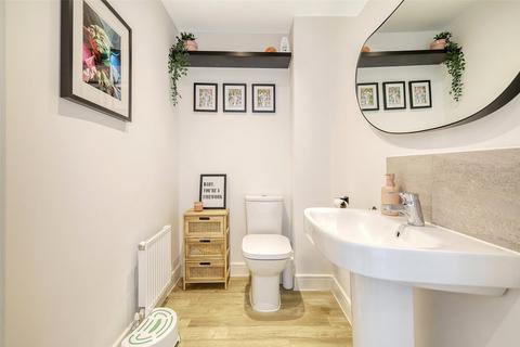 27 Shallows Avenue, Great Wakering, Southend-on-sea, SS3 0FR