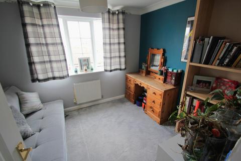 35 Bolsin Drive, Colchester, CO4 5FD