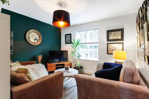 5 Broadcroft, Tunbridge Wells, TN2 5UG