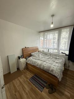 2 bedroom flat for sale, Latimer house, London, E9