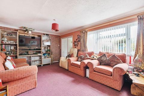 3 bedroom end of terrace house for sale, The Firs, Chippenham SN14