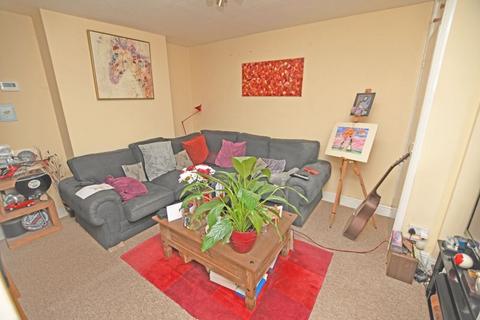 2 bedroom terraced house for sale, Charlton Street, Maidstone