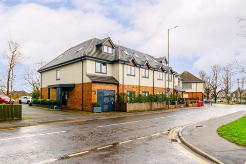 2 bedroom apartment for sale, Westhall Road, Warlingham