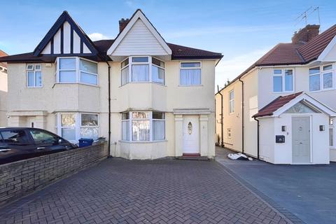 3 bedroom semi-detached house for sale, Camrose Avenue, Edgware