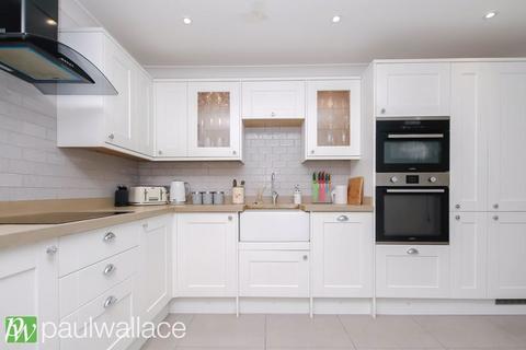 1a Common View, Nazeing, Waltham Abbey, EN9 2SQ