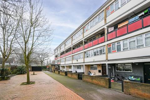 69 Brabazon Street, London, E14 6BL