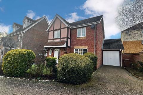 3 bedroom detached house for sale, Treeview, Stowmarket