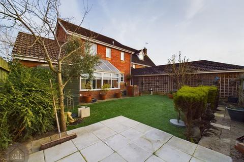 3 bedroom detached house for sale, Treeview, Stowmarket