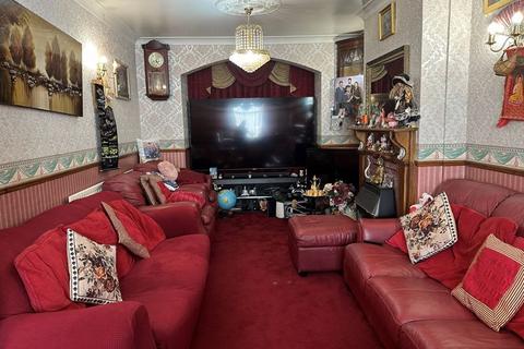 3 bedroom semi-detached house for sale, Chester Road, Sutton Coldfield. B73 5BB