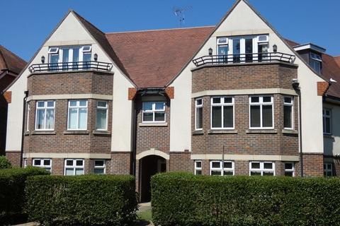 2 bedroom apartment for sale, Effingham Junction