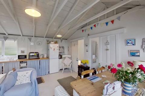 2 bedroom property for sale, Sunlyn, Riviere Towans