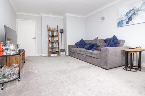 1 bedroom ground floor flat for sale, Marchwood