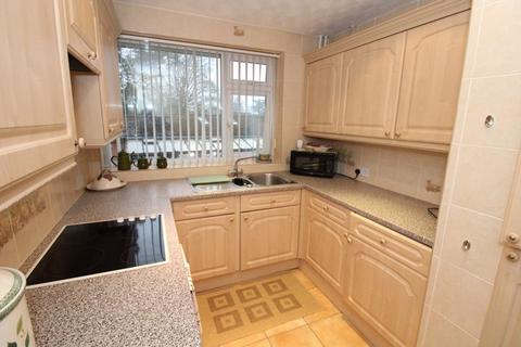 2 bedroom maisonette for sale, Banstead Village