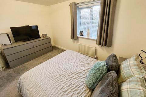 38 Foxhunter Close, Lostock, Bolton, BL6 4GR