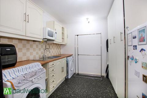 90 Leaforis Road, Cheshunt, Waltham Cross, EN7 6NF