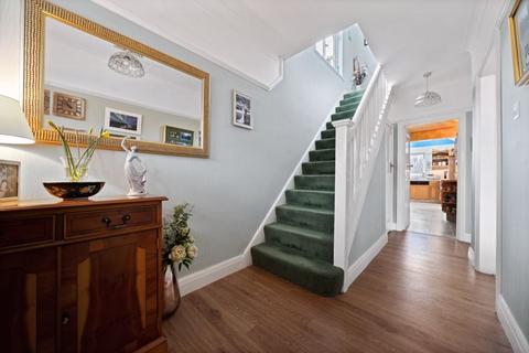 30 East Drive, Carshalton, SM5 4PA