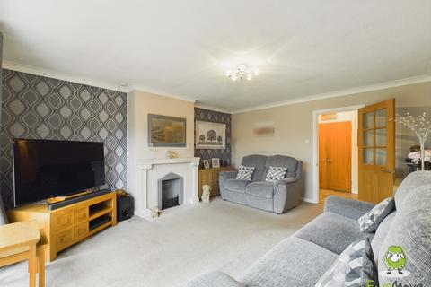 3 bedroom detached bungalow for sale, Dalewood, Basingstoke, Hampshire, RG22