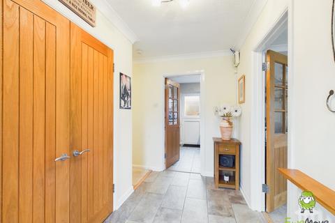 4 Dalewood, Basingstoke, RG22 5EG