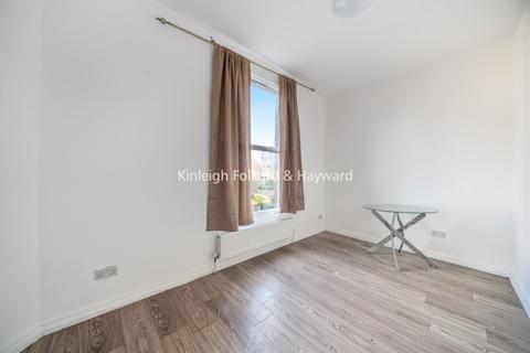 3 bedroom apartment to rent, Wilberforce Road London N4