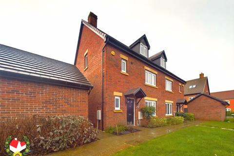 4 bedroom semi-detached house for sale, Sowthistle Drive, Hardwicke, Gloucester