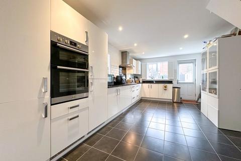 5 bedroom detached house for sale, Zurich Avenue, Biddulph, ST8