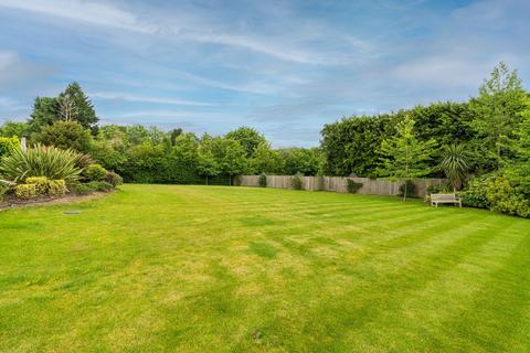 2 bedroom apartment for sale, Penn Road, Beaconsfield HP9