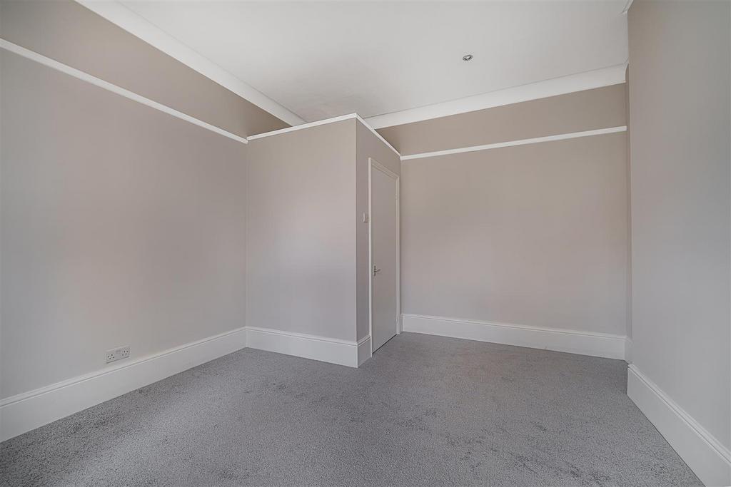 Brownhill Road-2.JPG