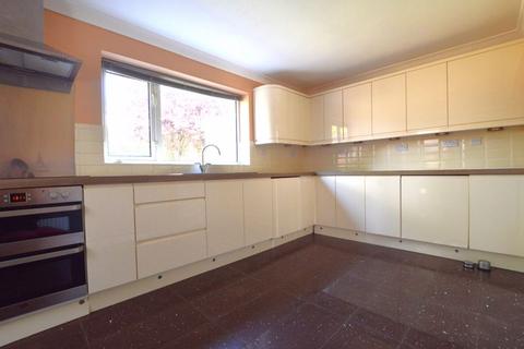 5 Ash Close, Colsterworth, Grantham, NG33 5PF
