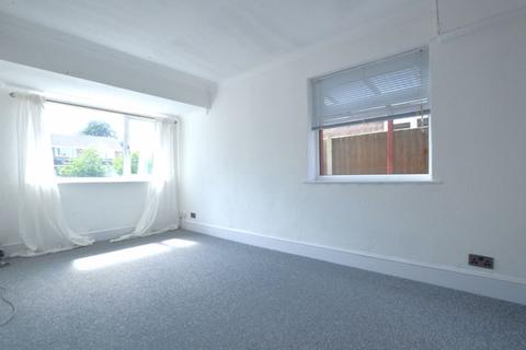 5 Ash Close, Colsterworth, Grantham, NG33 5PF