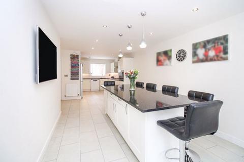 41 Hare Meadow, Great Barford, Bedford, MK44 3ES